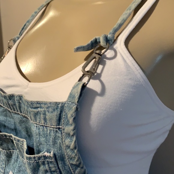 ❌SOLD❌VINTAGE💜Denim overalls - Picture 11 of 16